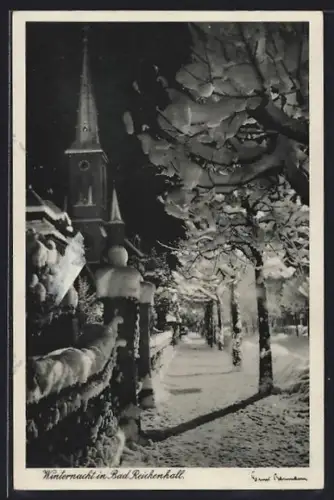 AK Bad Reichenhall, Winternacht, verschneite Strasse, Kirche
