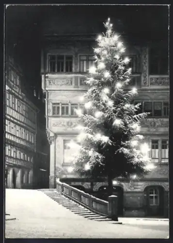 AK Reutlingen, Weihnachtsbaum am Rathausplatz