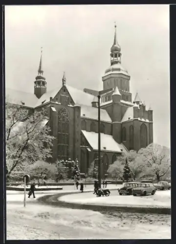 AK Stralsund, St. Marienkirche im Winter