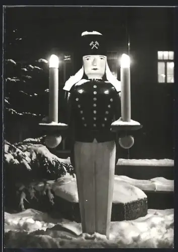 AK Thum /Erzgeb., Lichterbergmann zur Weihnachtszeit