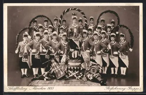 AK München, Schäfflertanz 1935, Reifschwung-Gruppe
