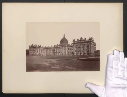 Fotografie PGH, Berlin, Ansicht Potsdam, das neue Palais, Trockenstempel in der Fotografie