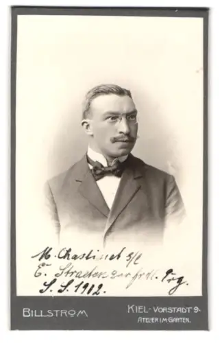 Fotografie Billström, Kiel, Vorstadt 9, M. Chastinet im Porträt 1902