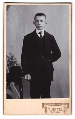 Fotografie M. Appel, Berlin, Neue Königstrasse 1, Erich Walter, Sohne von Dorchen