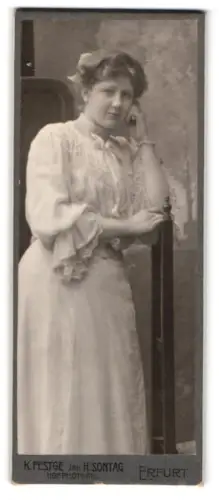 Fotografie K. Festge Inh. H. Sontag, Erfurt, Frau Agnes John