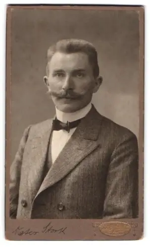 Fotografie Thamm Inh. J. Meyer, Erfurt, Porträt von Herrn Stork