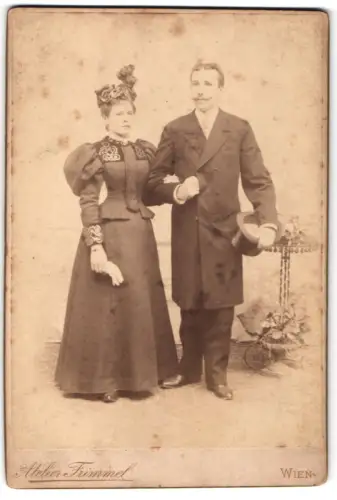 Fotografie Atelier Frimmel, Wien, Calvarienberggasse 13, Elegantes Paarporträt