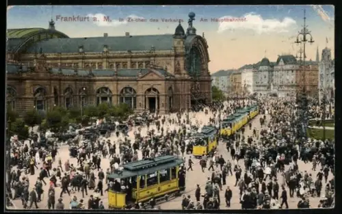 AK Frankfurt, Hauptbahnhof, Strassenbahnen und Leute