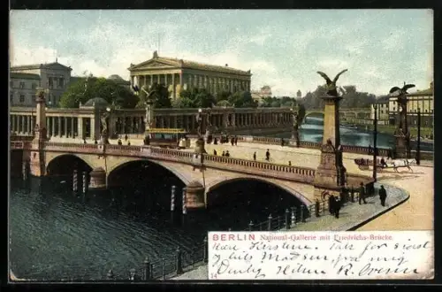AK Berlin, National-Galerie mit Strassenbahn auf der Friedrichs-Brücke