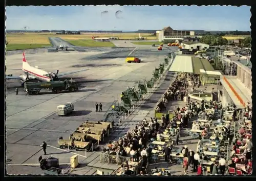 AK Düsseldorf, Flughafen aus der Vogelschau