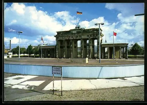 AK Berlin, Brandenburger Tor von Westberliner Seite