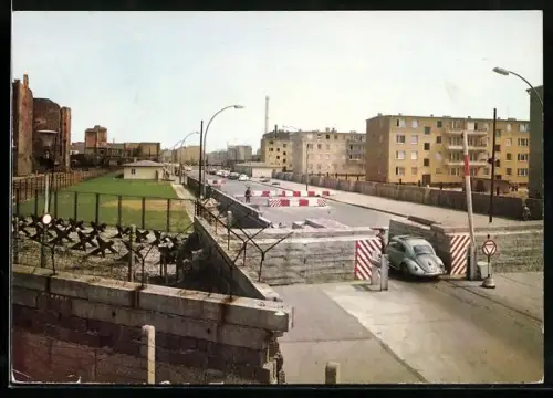 AK Berlin, Grenzübergang in der Heinrich-Heine-Strasse