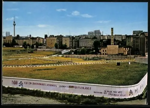 AK Berlin-Tiergarten, Grenzmauer am Potsdamer Platz