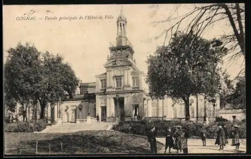 AK Cognac, Facade principale de l`Hôtel de Ville