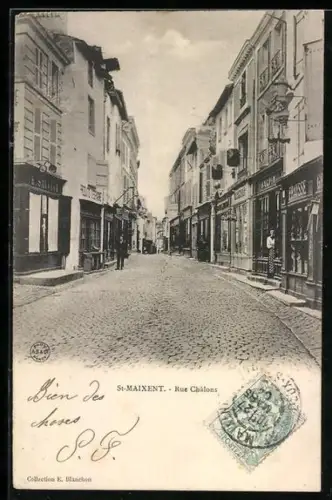 AK St-Maixent, Rue Châlons avec des boutiques et une rue pavée animée