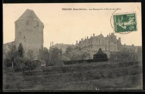 AK Thouars /Deux-Sèvres, Les Remparts et École des filles