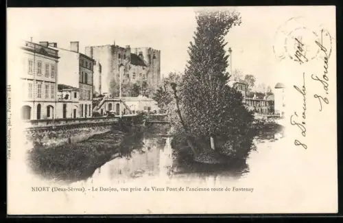 AK Niort /Deux-Sèvres, Le Donjon, vue prise du Vieux Pont de l`ancienne route de Fontenay
