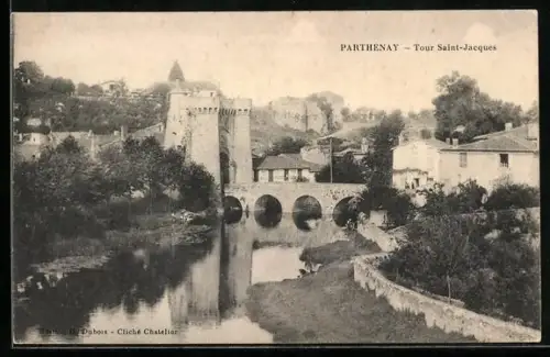 AK Parthenay, Tour Saint-Jacques et pont sur la rivière