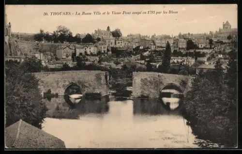 AK Thouars, La Basse Ville et le Vieux Pont coupé en 1793 par les Bleus