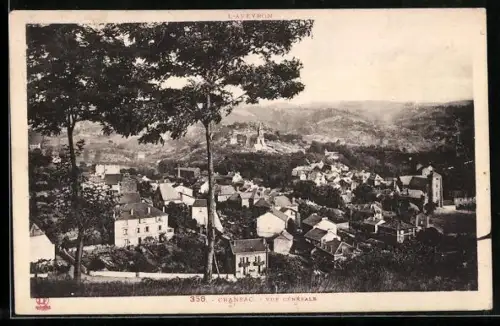 AK Cransac /Aveyron, Vue générale du village et des collines environnantes