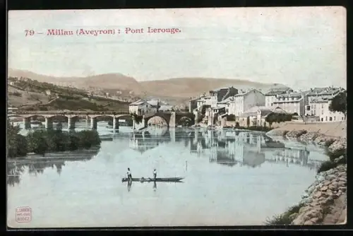 AK Millau /Aveyron, Pont Lerouge et reflet sur la rivière