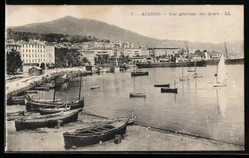 AK Ajaccio, Vue générale des quais