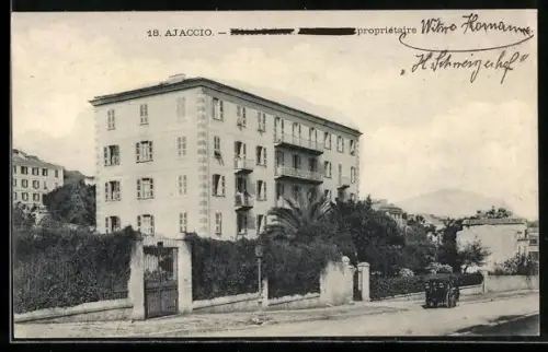 AK Ajaccio, Propriété avec jardin et palmiers sur une rue calme