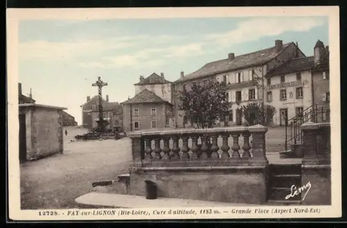 AK Fay-sur-Lignon, Grande Place, Aspect Nord-Est