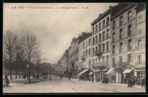 AK Le Puy, Place du Breuil, Le Boulevard avec passants et boutiques