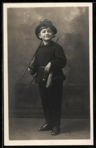 AK Kleiner Schornsteinfeger mit Leiter