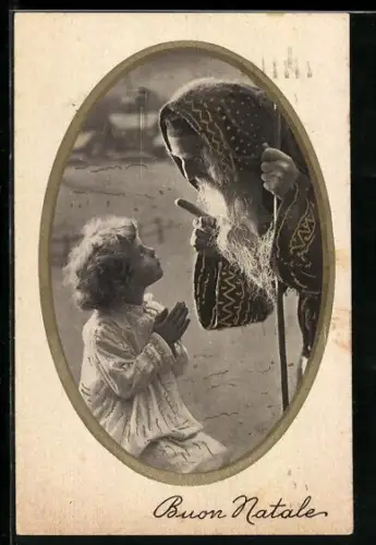AK Weihnachtsmann spricht mit einem betenden Kind