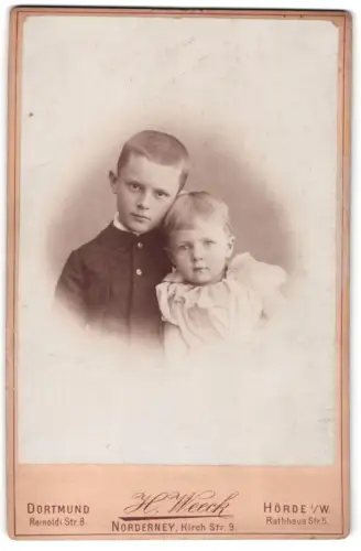 Fotografie H. Weeck, Norderney, Kirche Str. 9, Porträt zweier Kinder