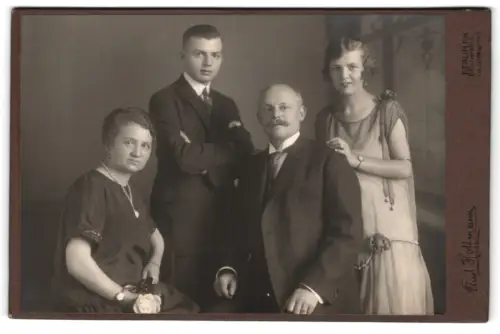 Fotografie Paul Hoffmann, Berlin, Blücherstr. 6, Familienportrait