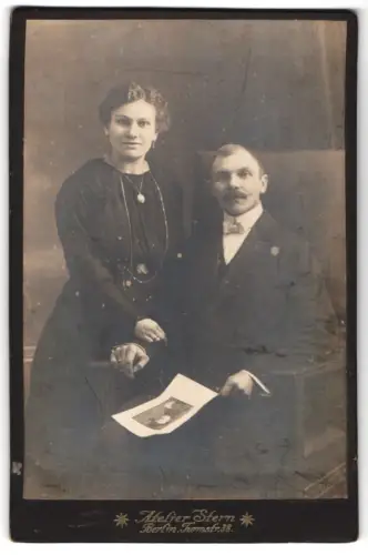 Fotografie Atelier Stern, Berlin, Turmstrasse 38, Paar im Studio