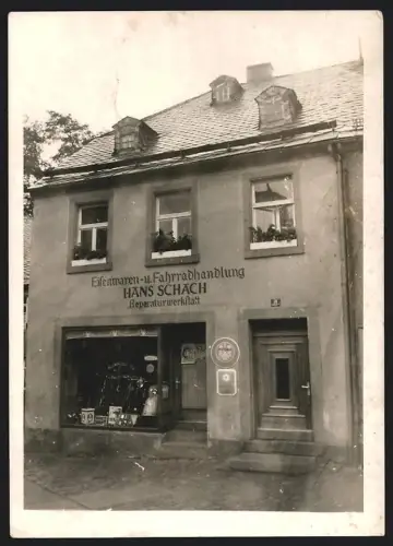 Fotografie Fahrrad Handlung & Eisenwarengeschäft Hans Schach, Gogomobil und Victoria Emailleschild