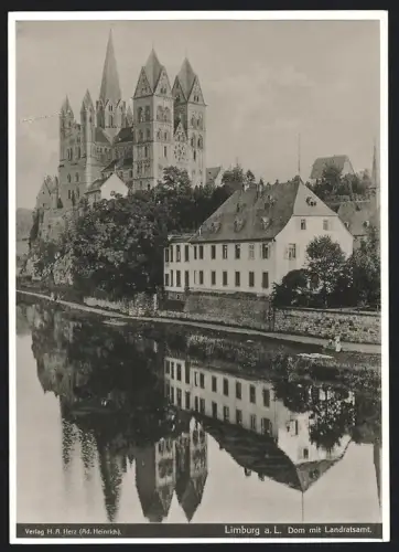 Fotografie H. A. Herz, Limburg / Lahn, Ansicht Limburg / Lahn, der Dom mit dem Landratsamt