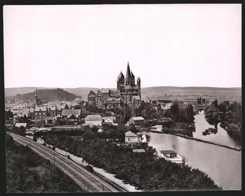 Fotografie Ansicht Limburg / Lahn, Blick nach der Stadt mit dem Dom