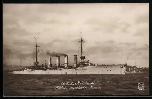 AK Kleiner geschützter Kreuzer S.M.S. Karlsruhe in Küstennähe