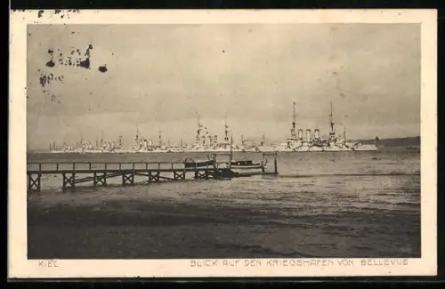 AK Kiel, Kriegsschiffe im Kriegshafen