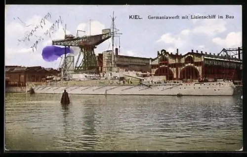 AK Kiel, Germaniawerft mit Linienschiff im Bau, Kriegsschiff