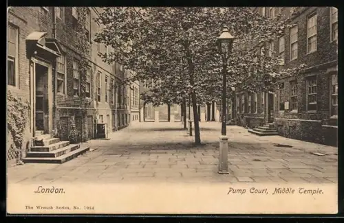 AK London, Pump Court, Middle Temple