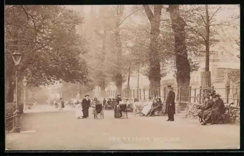 AK Richmond, The Terrace