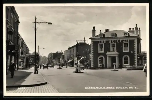 AK Barnes, Boileau Hotel, Castelnau
