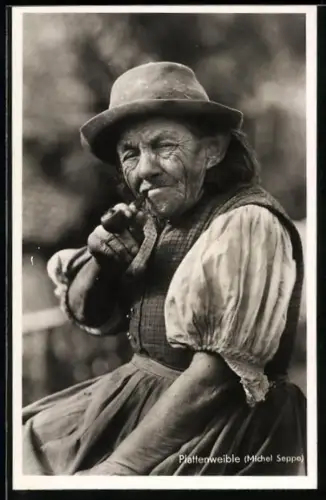 AK Plattenweible (Michel Seppe) in Schwarzwälder Tracht