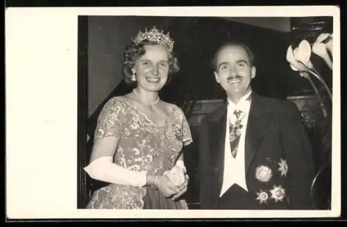 Foto-AK Kronprinz Otto von Österreich mit seiner Frau Regina von Sachsen-Meiningen