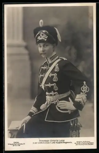 AK Prinzessin Victoria Louise in der Uniform ihres II. Leib-Husaren Regiments