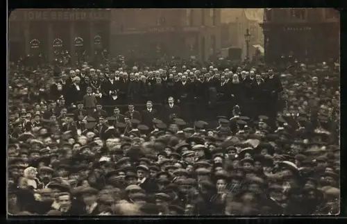 AK Wednesbury, Great Demonstration in the Street