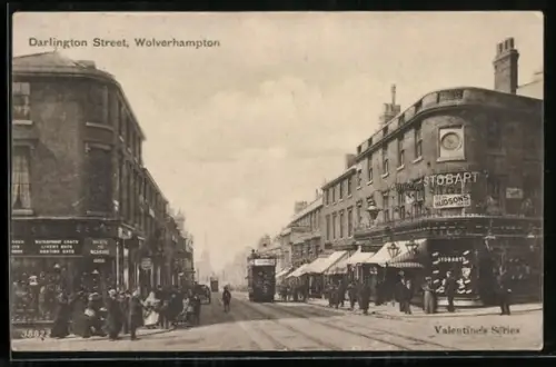 AK Wolverhampton, Darlington Street, Street Scene with Tramway, Strassenbahn