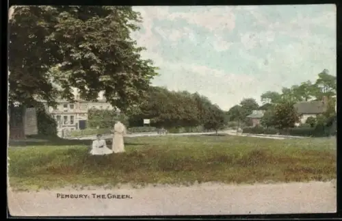 AK Pembury, The Green