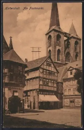 AK Halberstadt, Partie am Fischmarkt mit Perückengeschäft von L. Filke und Gasthof Rathauskeller